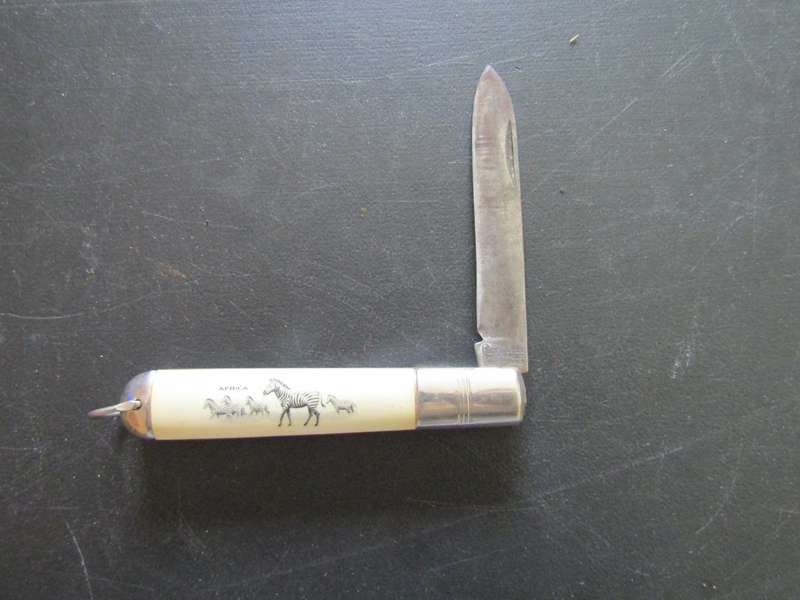 18 Cm Shefield Knife with Africa Motive Handel.