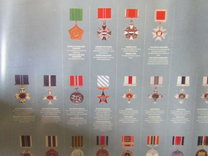 Numbered Decoration and Medals of the South African Defense Force (nr10) See discription