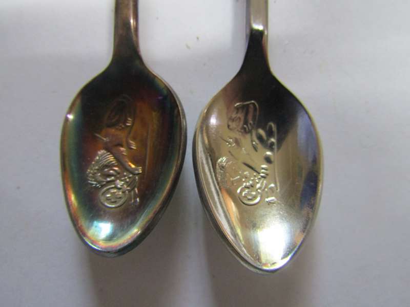 2 Different Types of Rolex Spoons