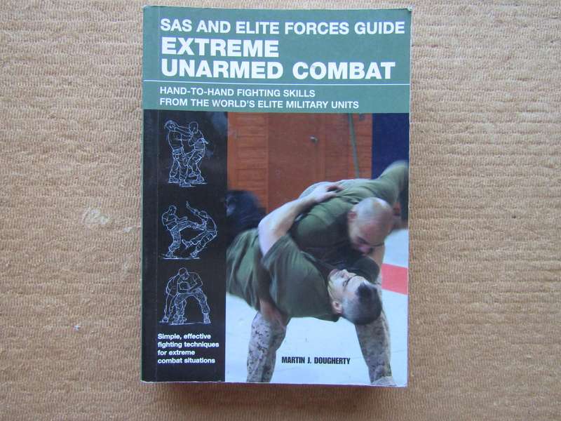 SAS and Elite Forces Guide By Martin J Dougherty