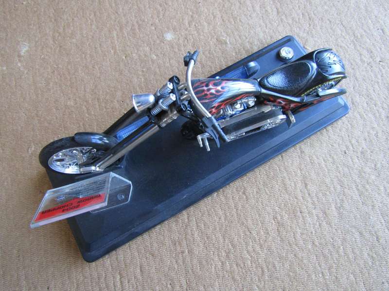 2004 Arrow Chopper Monster Chopper with Sound. Battery flat Scale 1:24