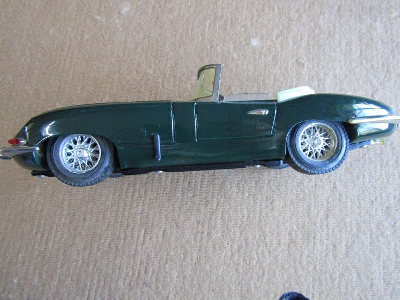Jaguar X type Die Cast Car Scale 1:24