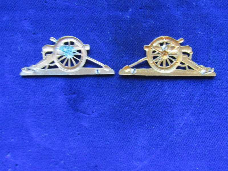 Pair of Artillery Proficiency Collar Badges. Pins intact.