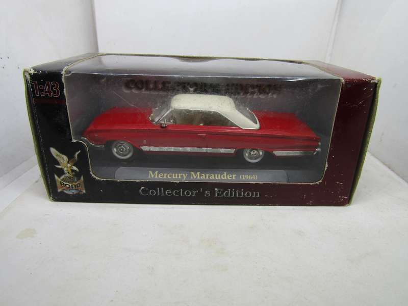 Official Ford Merchandise - Yatming - Mercury Marauder - 1964 - scale 1:43