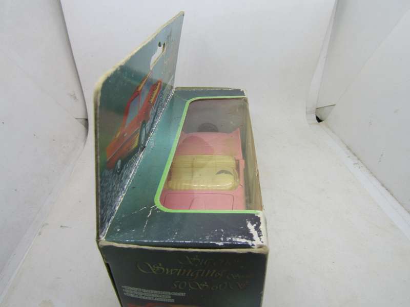 Official Licensed Product - Superior - Ford Thunderbird - 1955 - scale 1:43