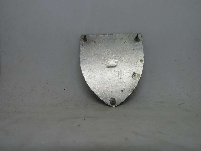 SADF 1 Signal Regiment Heidelberg Shoulder Flashes. Pins intact.