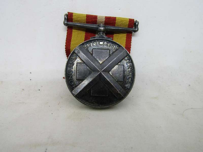 Red Cross Long and efficient service medal in silver - issued to V Derrell. Sterling Silver