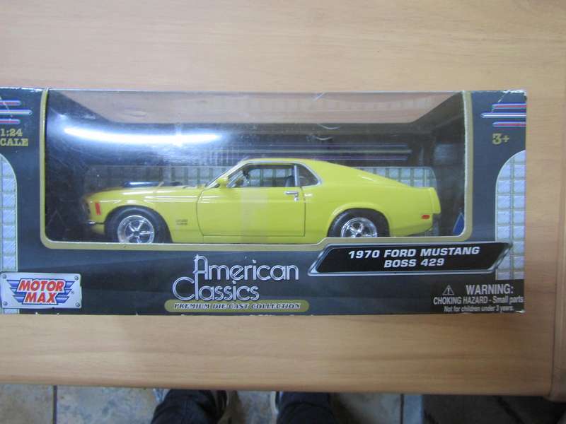 Motormax American Classic - 1970 - Ford Mustang Boss 429 - Scale 1:24