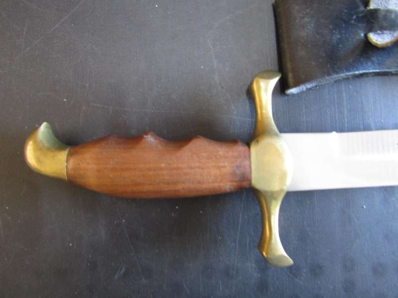 Stainless Brass and wooden Knive/Sword made in Pakistan