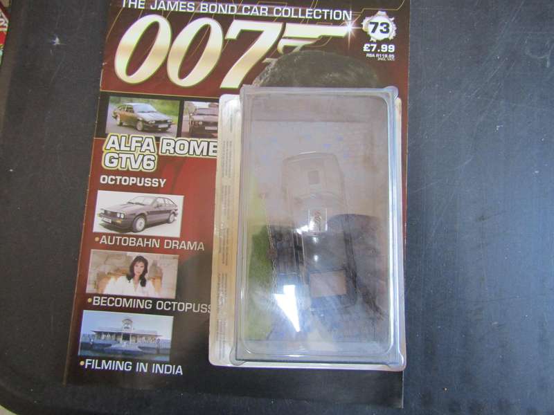 007 Alfa Romeo GTV6 - Octopussy - scale 1/43. Sealed. with Book Nr 73