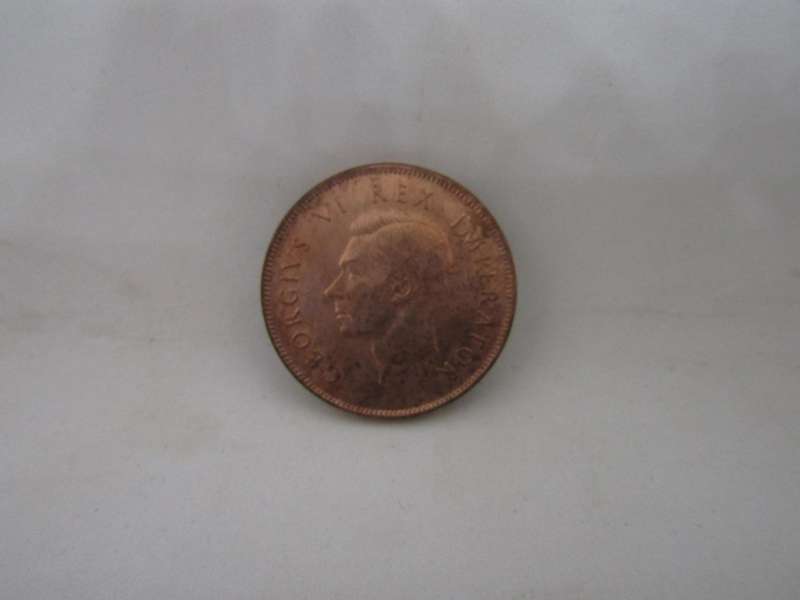Weird Looking 1942 Penny. Mintage 14 427 779 Higher Grade