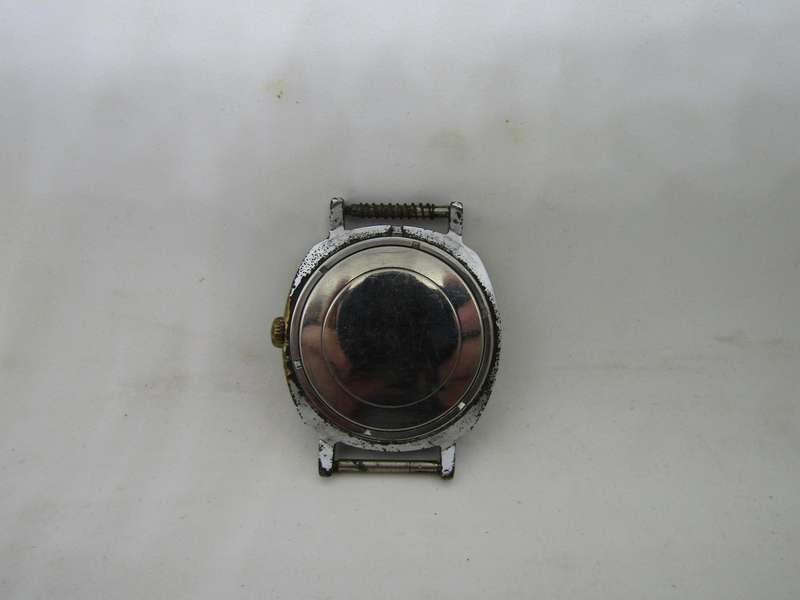Vintage Slawa Russian Automatic Date Men's watch. Works need service.