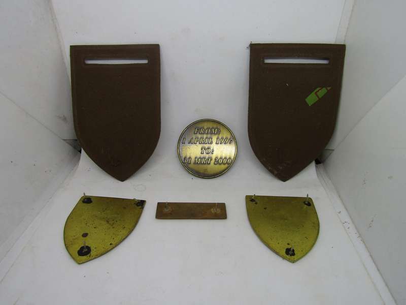 SADF Signals Tuppers Flashes Balkie and Challenge coin lot