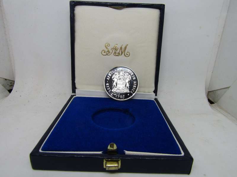 1987 South African  Silver R1 In SAM Box