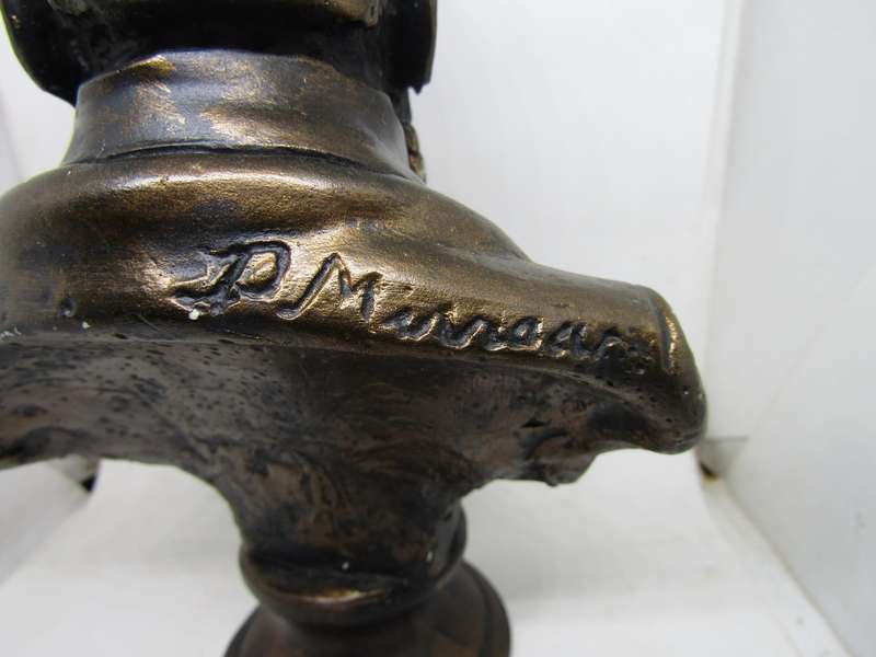 Paul Kruger Bust by Artist Phil Minaar