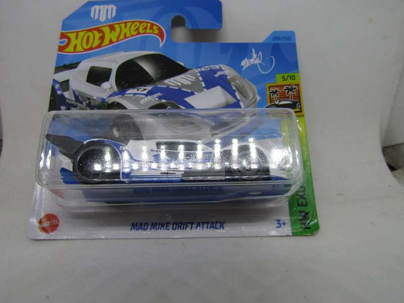 2021 Hotwheels - Lolux Sealed  Scale 1:64