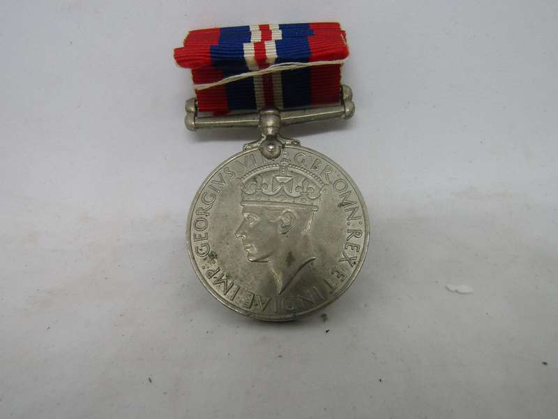 WW2 1939 to 1945 Medal to  NM Louw