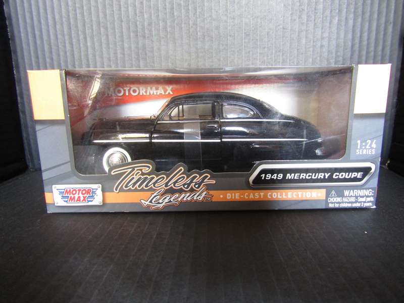 Motormax 1949 Mercury coupe Scale 1:24