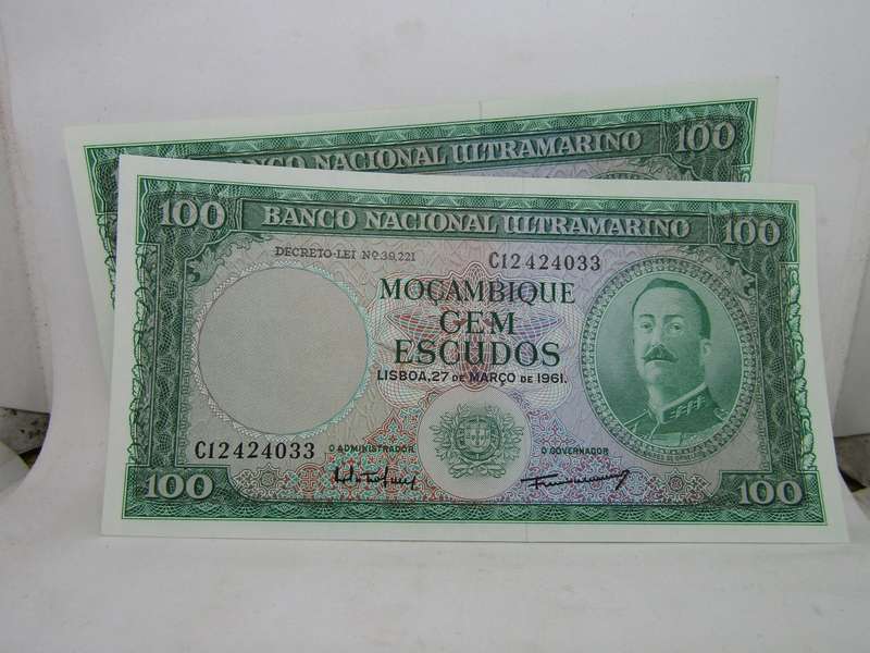 Sequential 1961 Mozambique 100 Escudos banknote (KM 53) catalogue VF  R2270 (Unc)