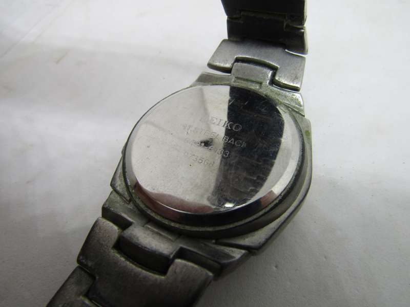Seiko Men's Watch 5421-6133. 100% Working condition with new battery.