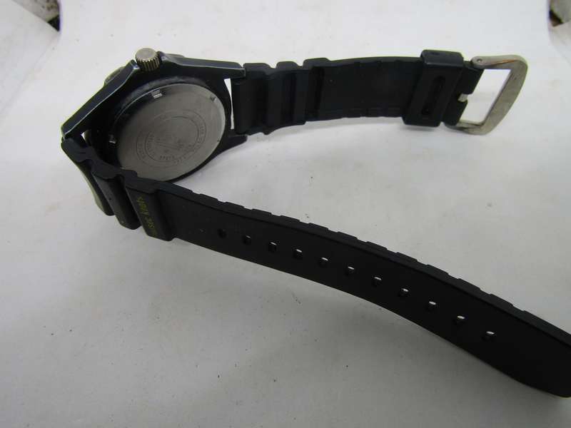 Alpine Divers Men's Watch 4cm diameter. 100% working with new battery