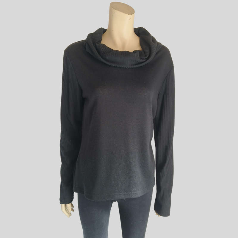 Black Top size 12