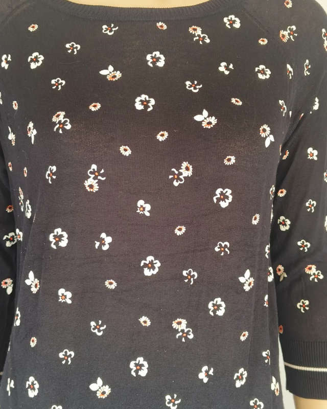 Black Floral Top Size 8/10