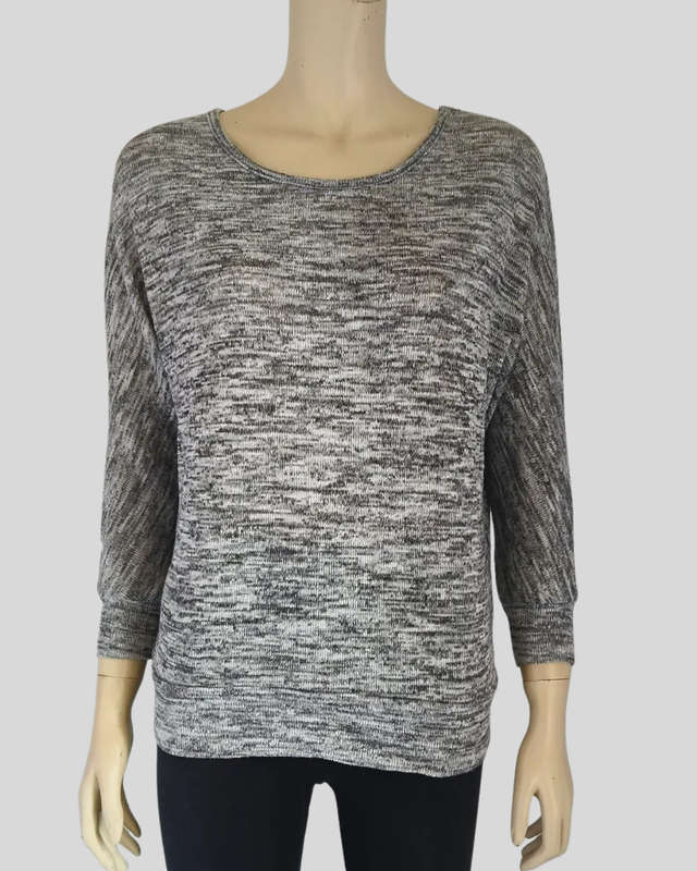 Grey long sleeve top from One Love. Can fit size 12/14