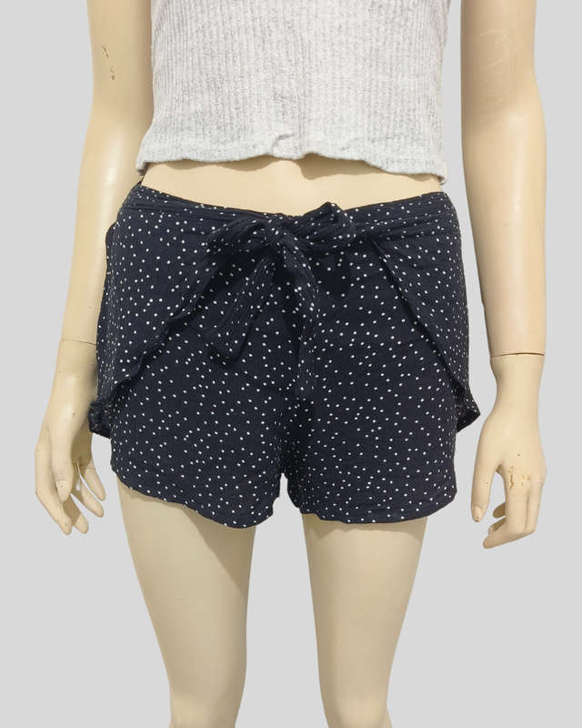 Polka dot Shorts size 12/36 from Be Youreself