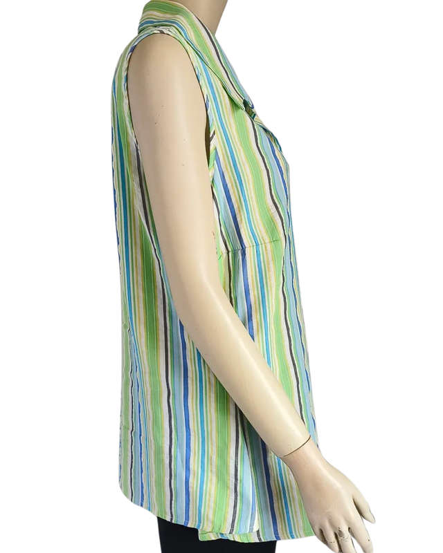 Green Sleeveless top size 46