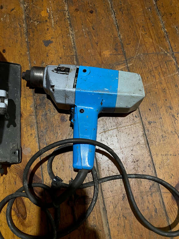 Vintage makita 10mm 2 speed drill with circular saw attachment