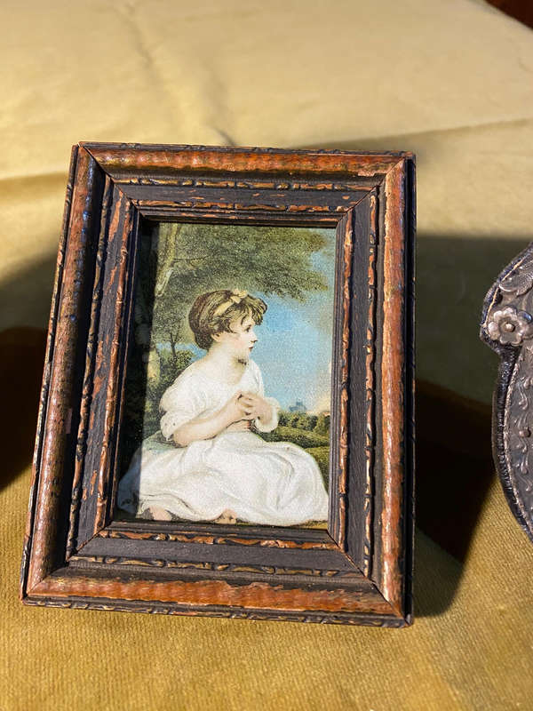 small antique frames x3