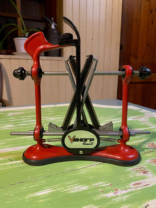 V-Sharp Classic II Knife Sharpener
