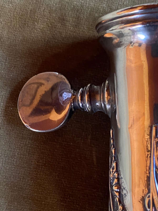 Rare Antique ornate ham bone clamp, Lamb shank holder