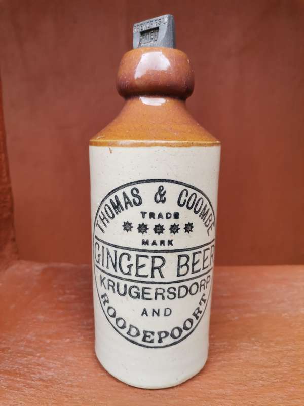 Thomas & Coombe ginger beer bottle