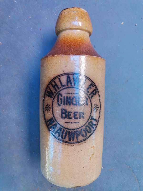 Naauwpoort Ginger beer bottle