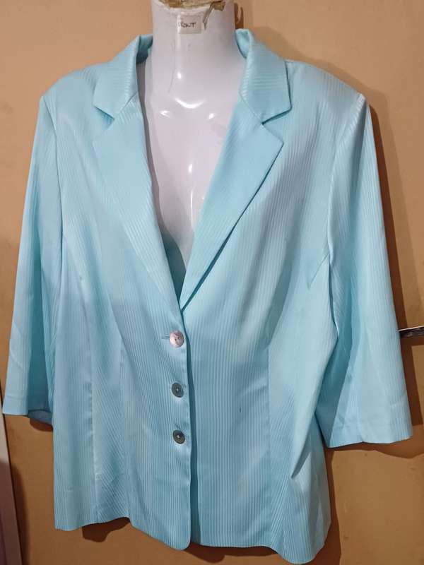 Ladies - Blue Blazer - Make - Penny C - Size - 16