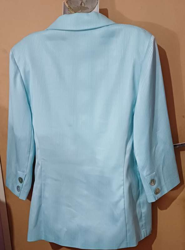 Ladies - Blue Blazer - Make - Penny C - Size - 16