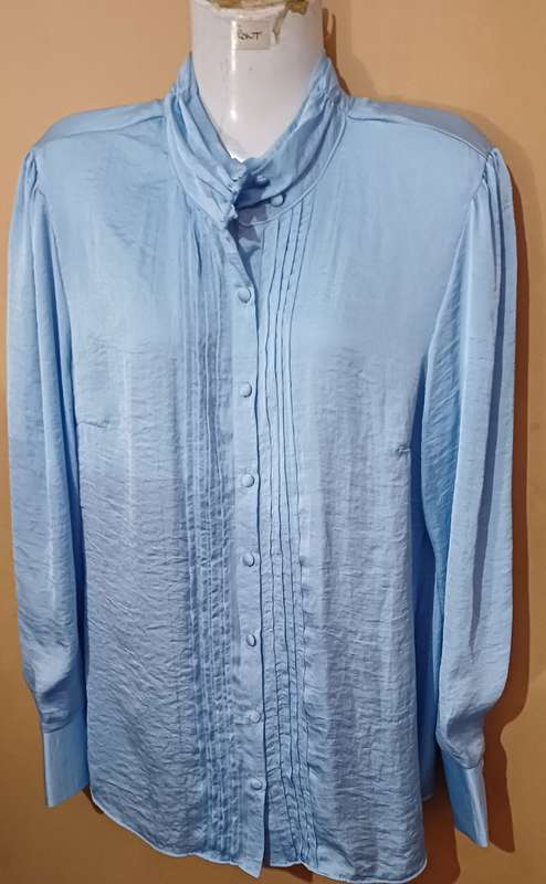 Ladies - Blue Blouse - Make - Merien Hall - Size - 14