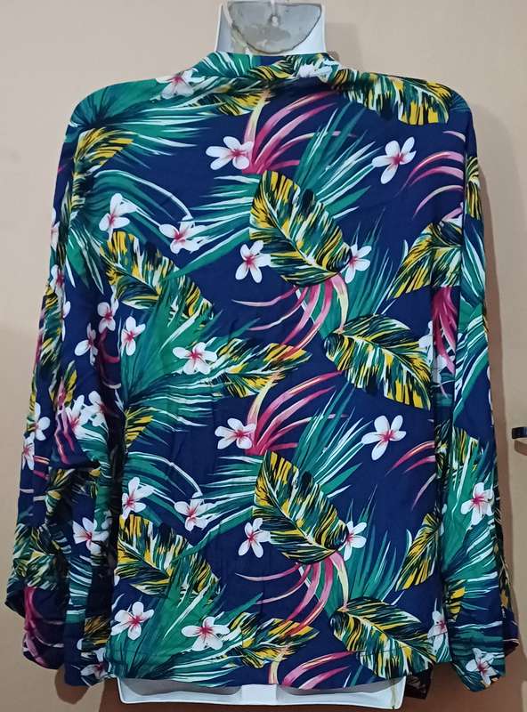 Ladies - Open Multicolored Blouse - Make - Senqu - Size - XL