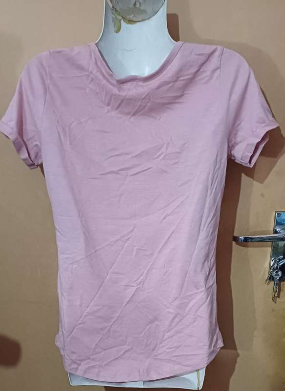 Ladies - Pink Top - Make - Maxed Terrain - Size - S