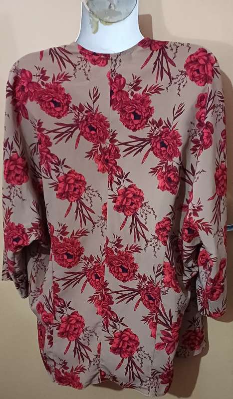 Ladies - Multicolored Top - Make - Oakridge - Size - 42/18