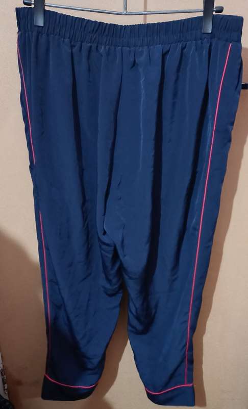 Ladies - Blue & Red Pants - Make - Edition - Size - 16