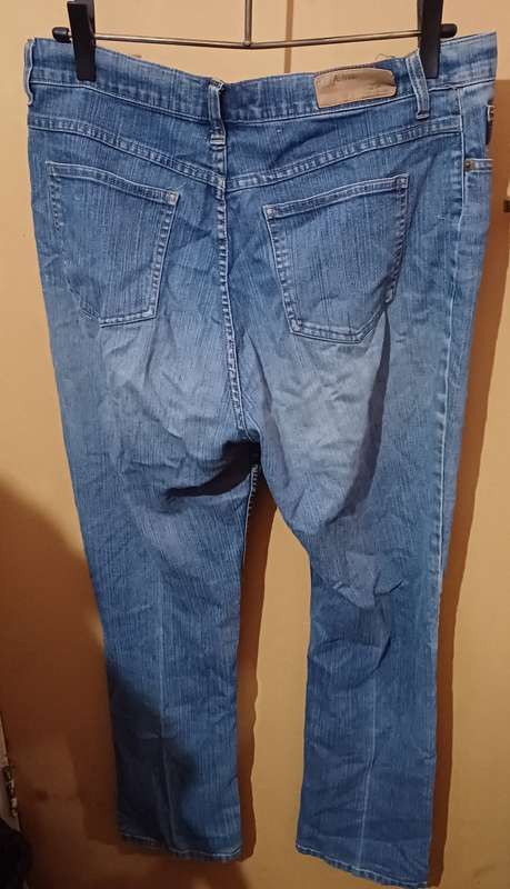 Mens - Blue Jeans - Make - RT Denim - Size - 38