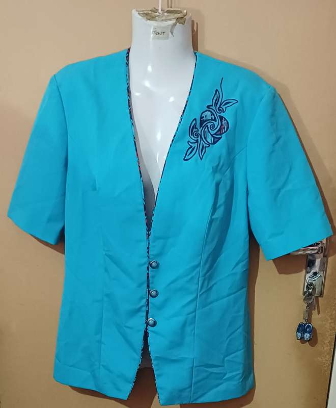Ladies - Blue Blazer - Make - Karisma - Size - 10-87cm