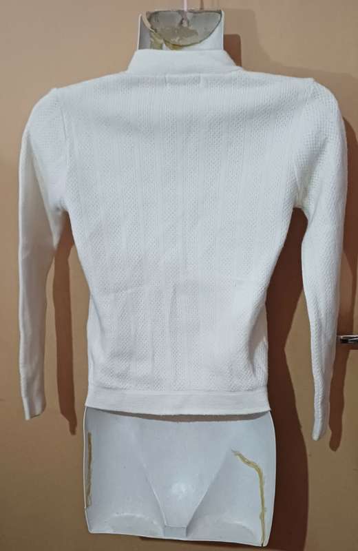 Ladies - White Cardigan Jersey - Make - Dalion - Size - 28