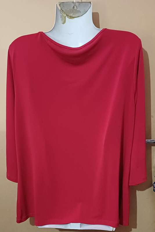 Ladies - Red Top - Make - Woolworths - Size - M