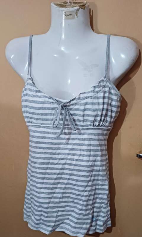 Ladies - Grey & White Top - Make - Hey Betty - Size - 34