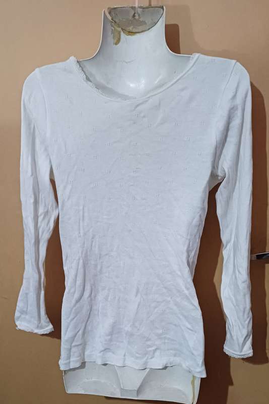 Ladies - White Top - Make - Woolworths - Size - Large bust 105-111cm