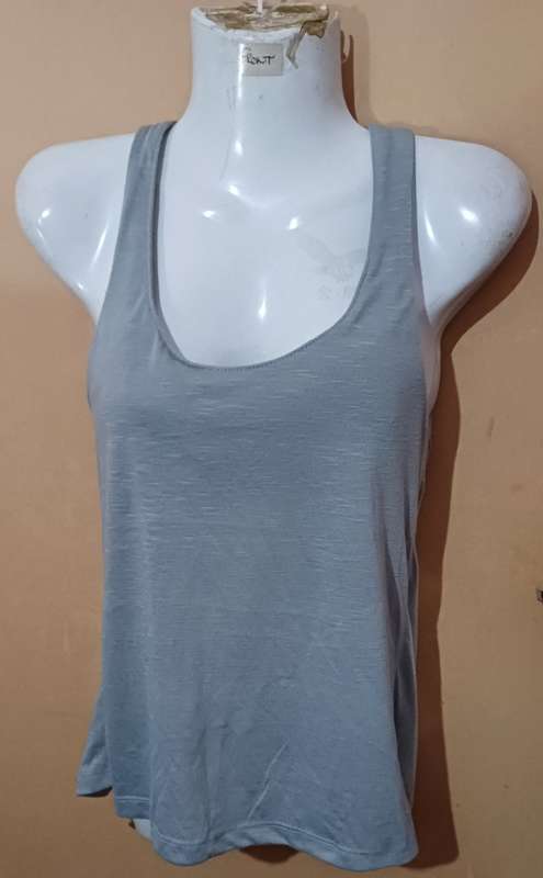 Ladies - Grey Top - Make - Real Clothing Sport - Size - S